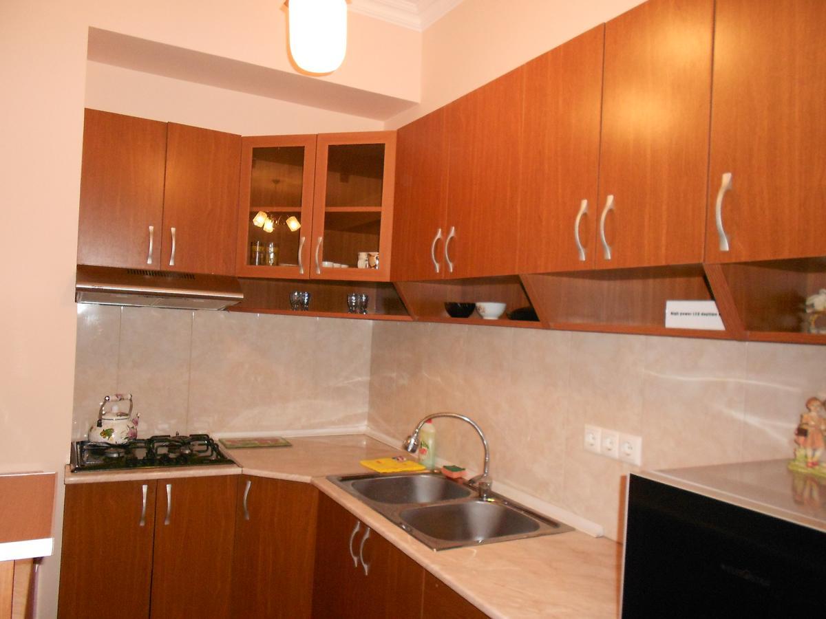 Ucha'S Apartment Batumi Exteriör bild